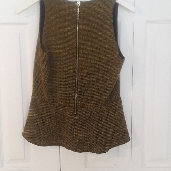 Blaus - Picture 2 of 2